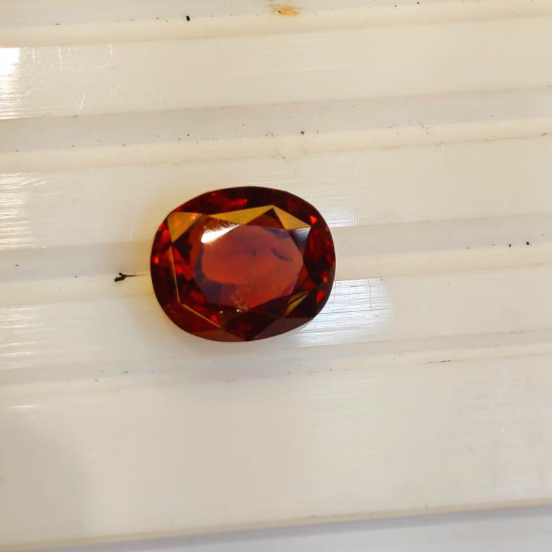 Natural Certified Hessonite Gomed Stone – 1.78g & 9.79 Ratti
