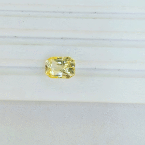 Darshani product editing template (14) Natural Yellow Sapphire – 0.89g & 4.89 Ratti