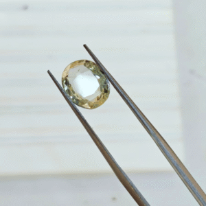 Natural Yellow Sapphire – 0.64g & 3.52 Ratti