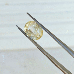 Natural Yellow Sapphire – 0.96g & 5.28 Ratti