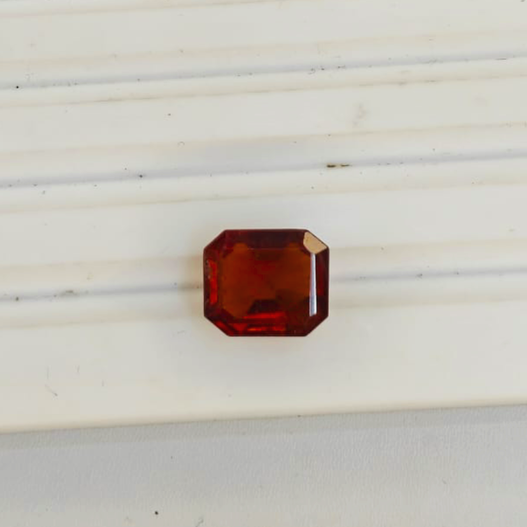 Certified Natural Hessonite Gomed Stone – 1.40g & 7.70 Ratti