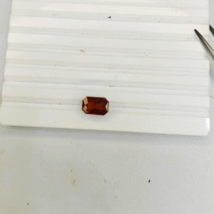 Natural Hessonite Gomed Stone – 1.61g & 8.85 Ratti