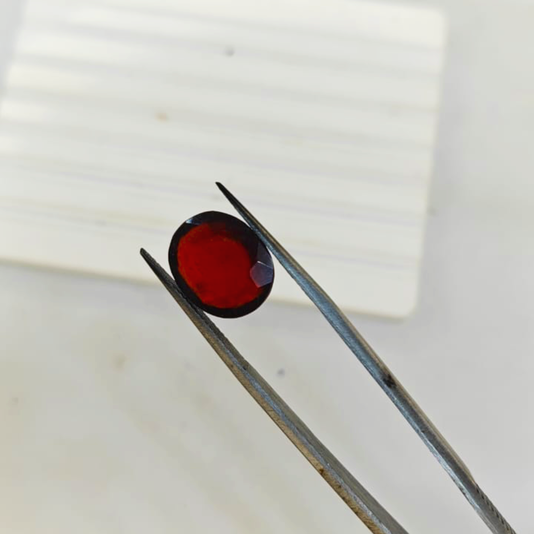 Natural Hessonite Gomed Stone – 1.66g & 9.13 Ratti