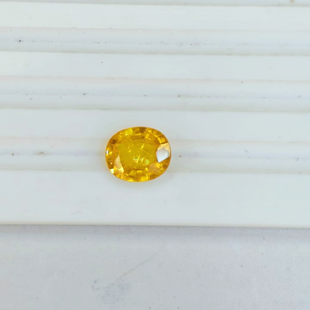Natural Yellow Sapphire – 1.06g & 5.83 Ratti