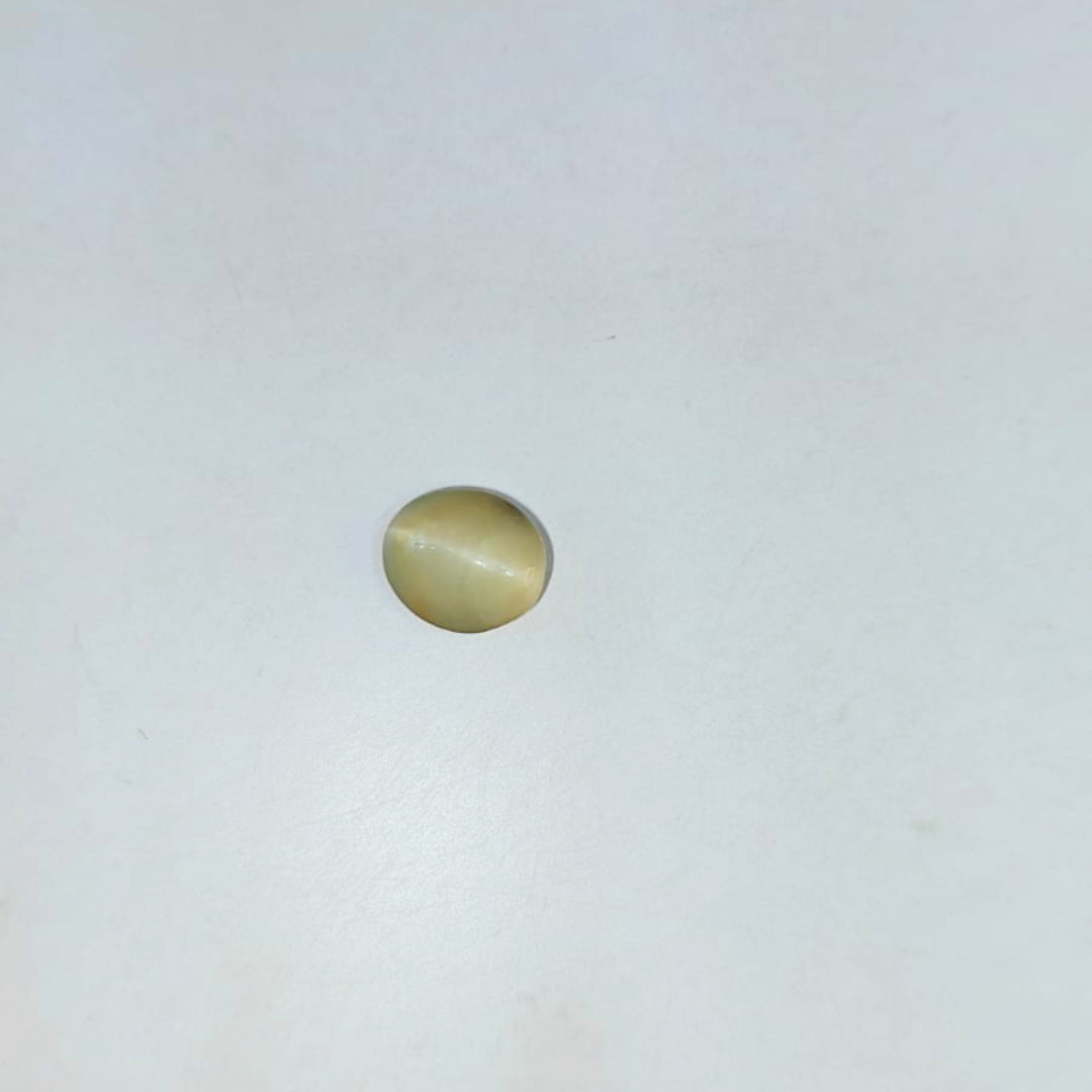 Darshani product editing template (27) Natural Cat’s Eye Stone – 0.73g & 4.01 Ratti